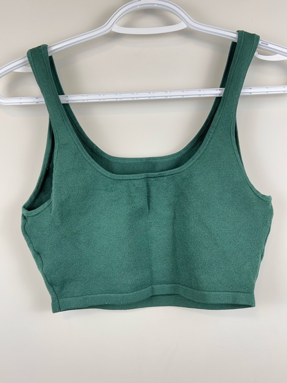 Aritzia Babaton Sculpt Knit Crop Tank Top Teal Green Size M